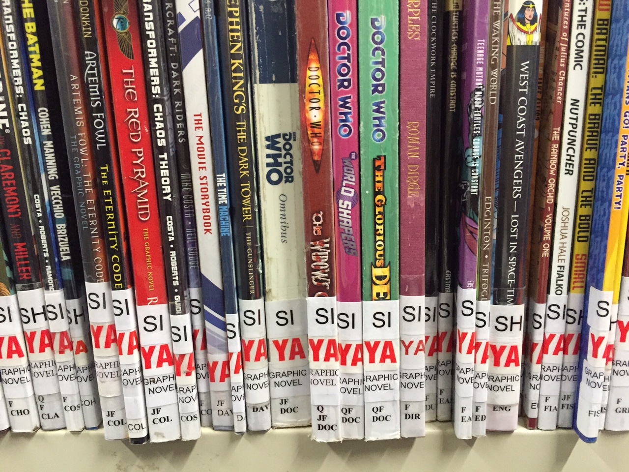 ‘Helpful’ spine labels.